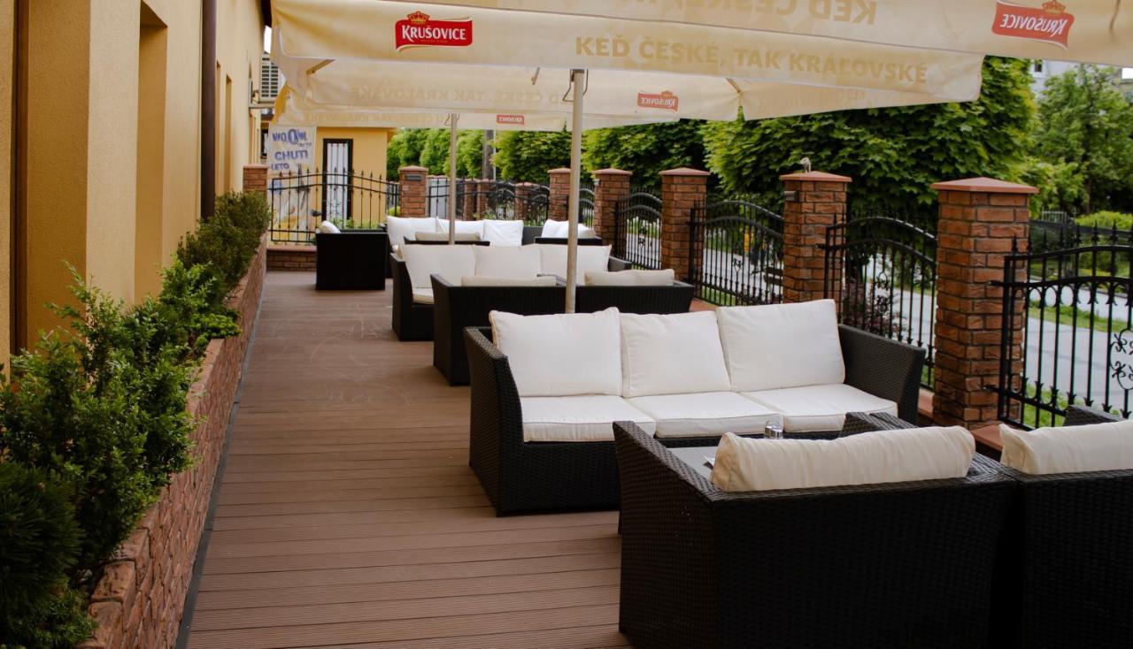 Penzion Anesis - Apartmany Turcianske Teplice Bagian luar foto
